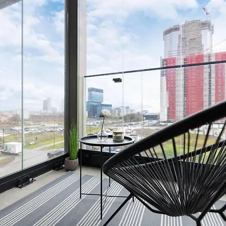 Air-conditioned With Balcony 10 Minutes From Spodek Arena By Renters アパート カトヴィツェ